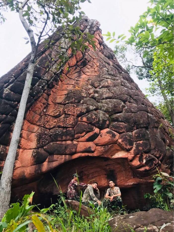 Ta Kueng Cave In Thailand
