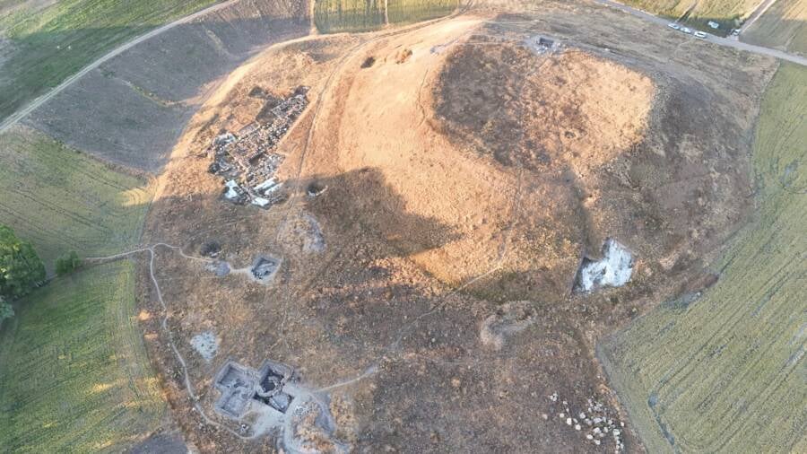 Uşaklı Höyük Site
