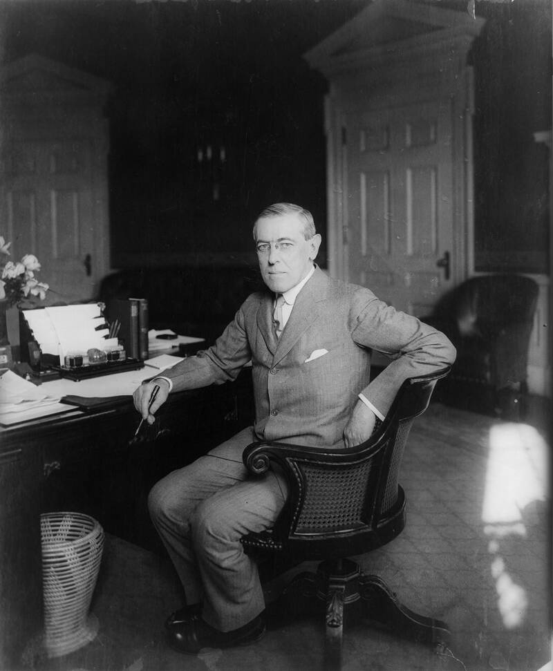 Woodrow Wilson In The Oval Office
