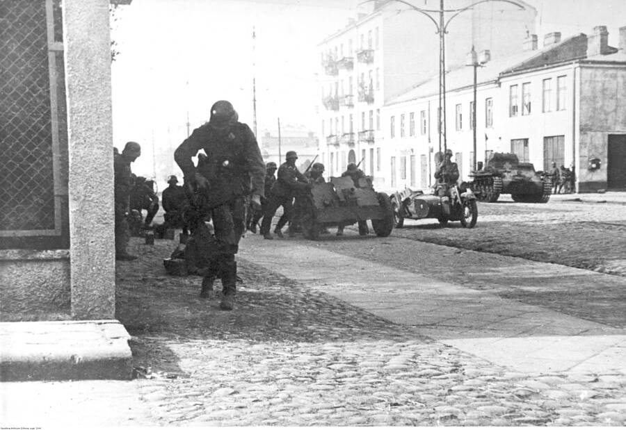 German Tanks In Warsaw
