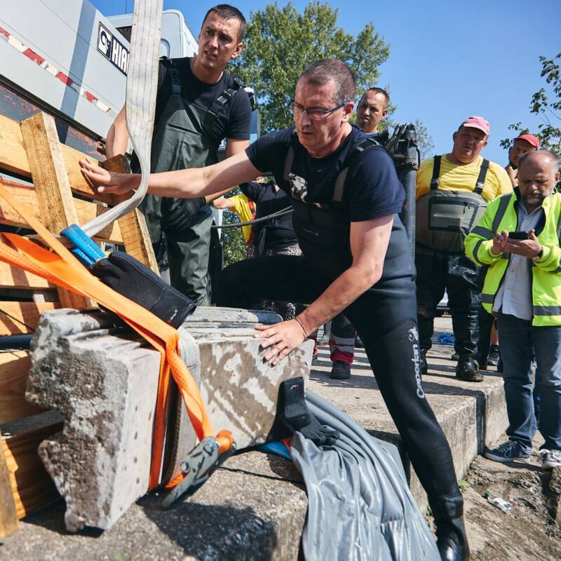 Recovering Palace Pieces From The River