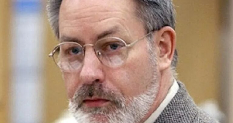 Robert Lee Yates Featured