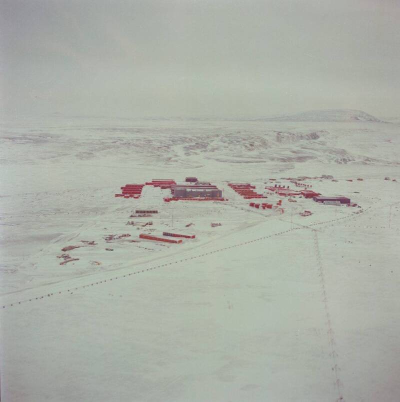 Alert Canada In 1980s