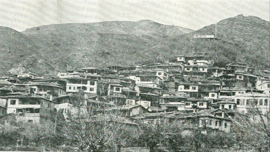 Ano Poroia