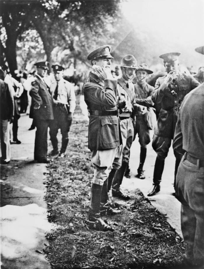 Douglas Macarthur And Dwight D. Eisenhower
