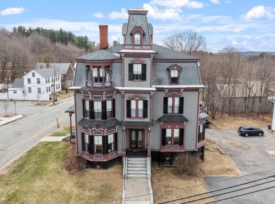 SK Pierce Mansion