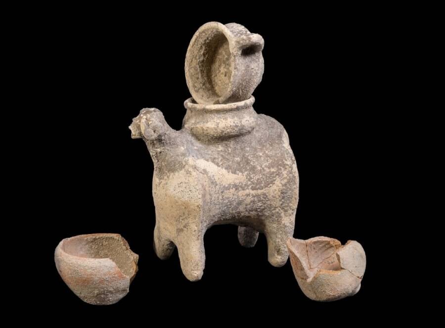 Canaanite Teapot Found In Armageddon