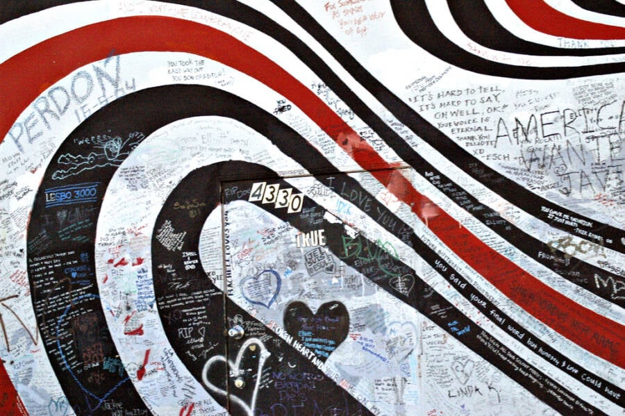 Elliott Smith Memorial