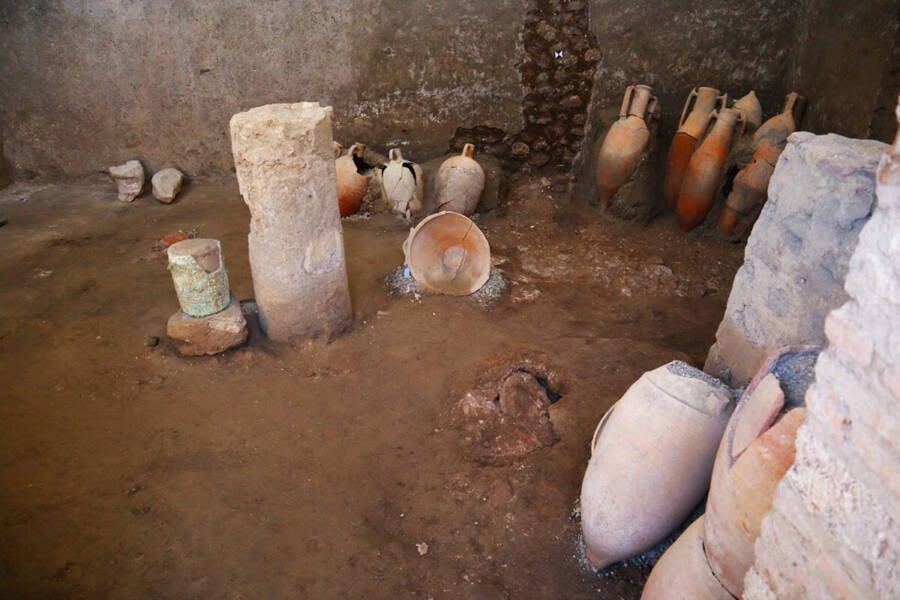 Kitchen Objects Found Near Egyptian Vase