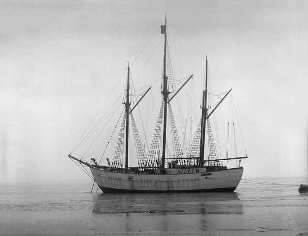 Amundsen's Maud