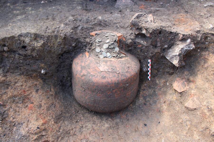 Archaeologists In France Just Found Two Ancient Roman ‘Piggy Banks’ Filled With 40,000 Coins