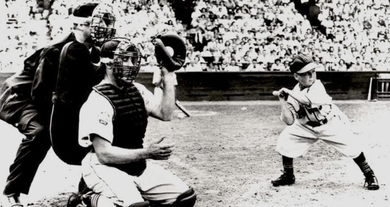 Shortest People Featured