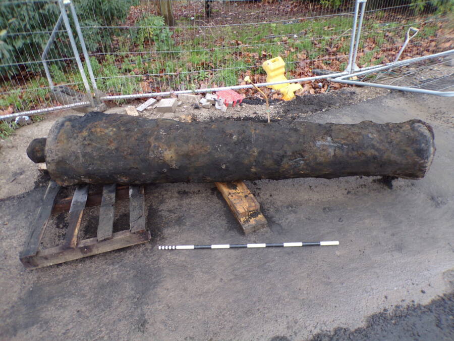 Cannon Found In Hull England