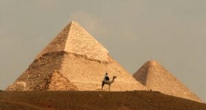 Great Pyramid Of Giza Featured
