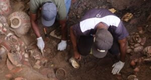 El Cano Tomb 3 Excavation Featured