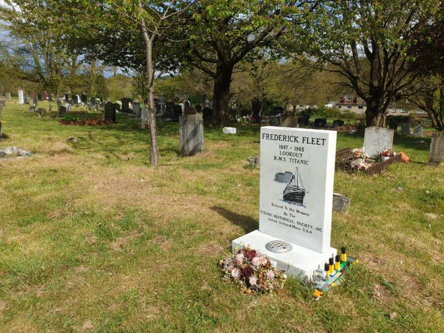 Frederick Fleet Grave