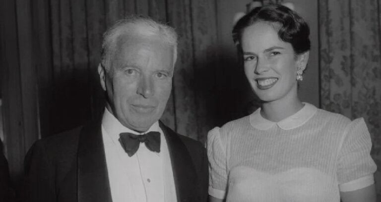 Oona Oneill Featured