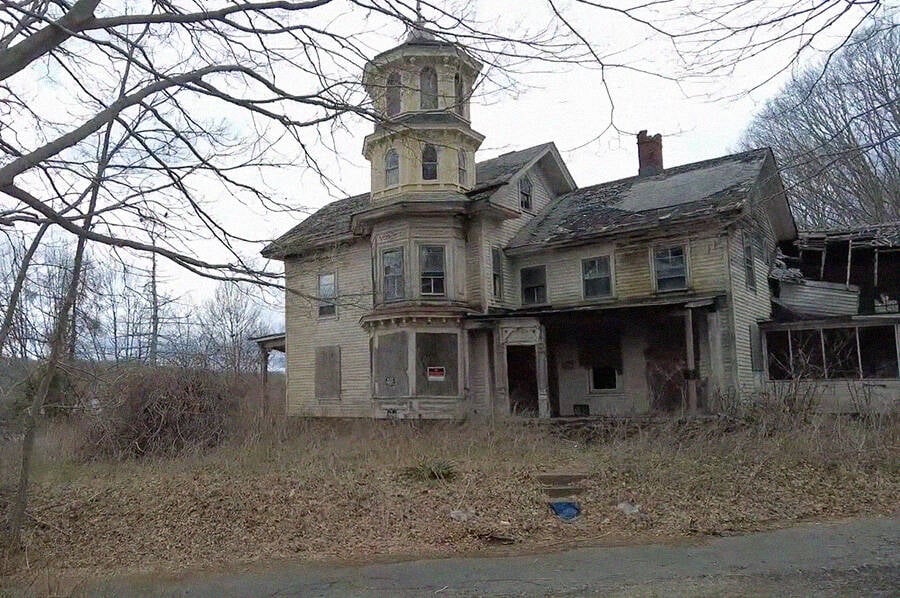Old Bishop House From Let's Scare Jessica to Death