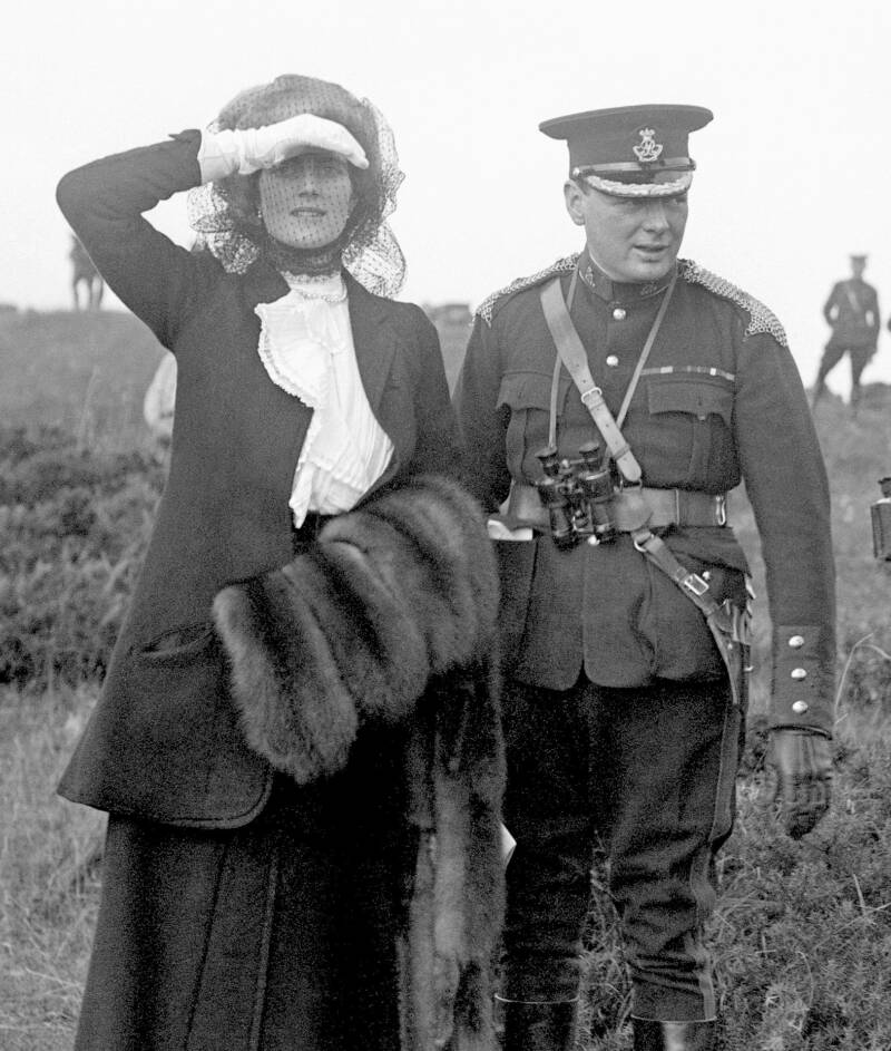 Winston And Clementine Churchill In 1910
