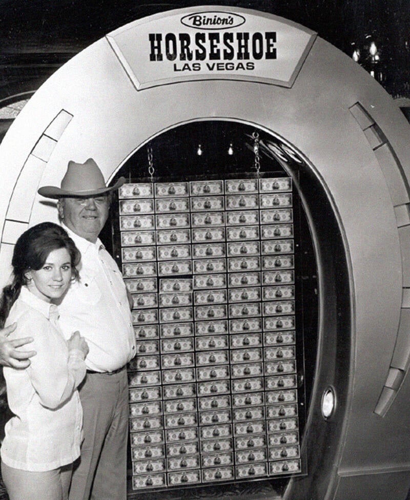 Benny And Becky Binion One Million Display