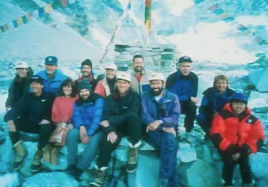 Adventure Consultants Team With Rob Hall
