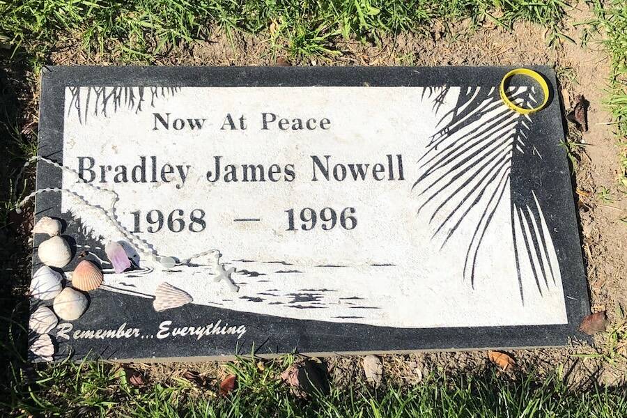 Bradley Nowell Grave