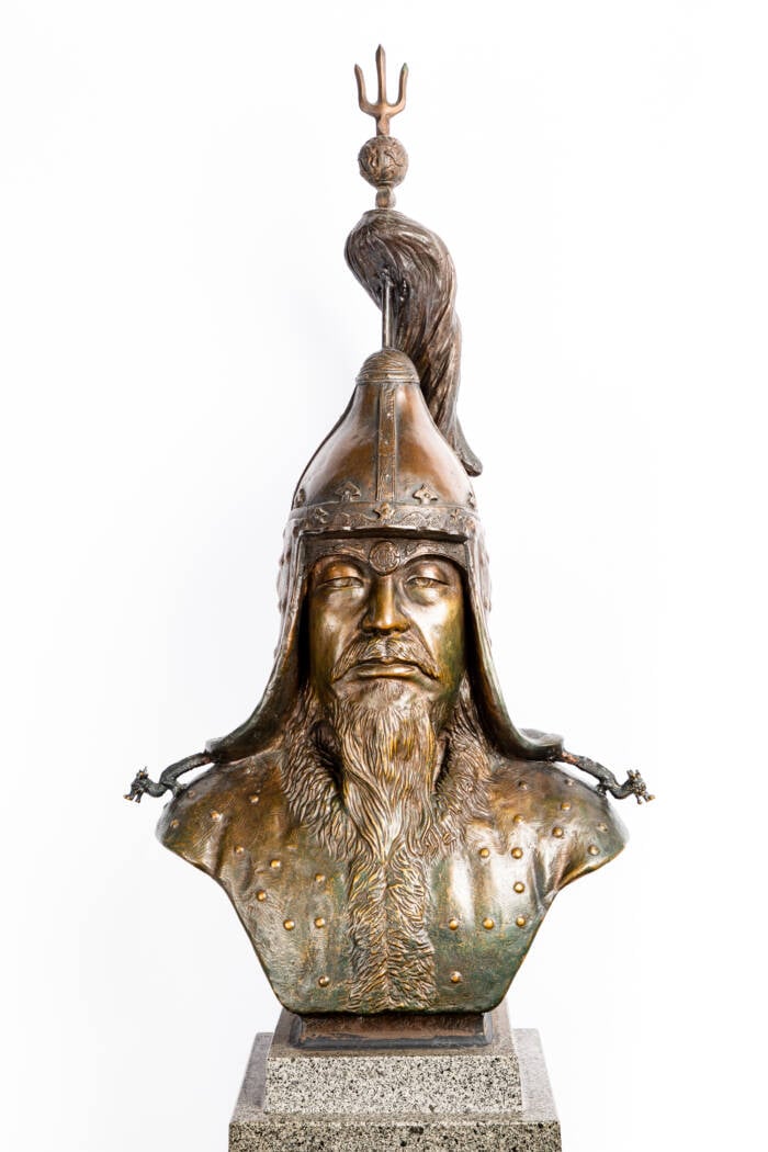 Bust Of Yi Sun Sin
