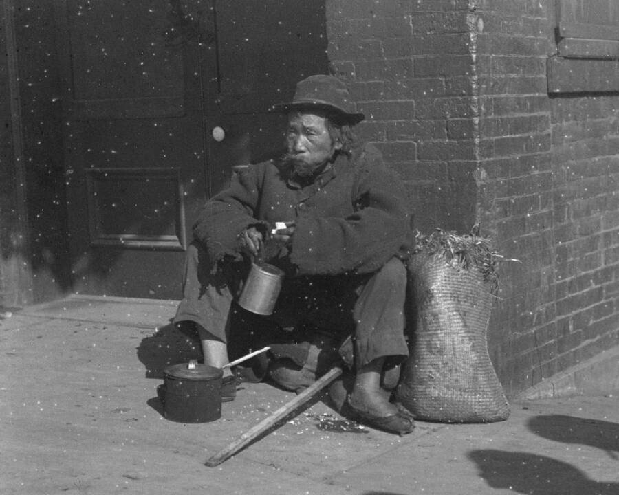 Chinatown Beggar