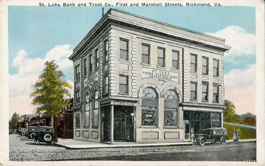 St Luke Bank And Trust